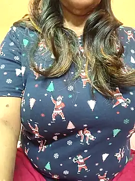 Snapshot of CUTE_SOPHIA- chatting on 03-22-25, 04:45 CUTE SOPHIA- online show from 03-22-25, 04:45