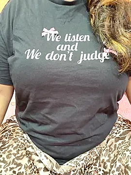 Snapshot of CUTE_SOPHIA- chatting on 09-24-25, 12:47 CUTE SOPHIA- online show from 09-24-25, 12:47