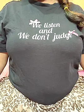 Snapshot of CUTE_SOPHIA- chatting on 09-24-25, 08:12 CUTE SOPHIA- online show from 09-24-25, 08:12