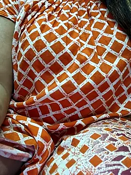 Snapshot of CUTE_SOPHIA- chatting on 09-27-25, 01:49 CUTE SOPHIA- online show from 09-27-25, 01:49