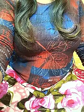 CUTE SOPHIA- online show from 11-17-25, 09:20