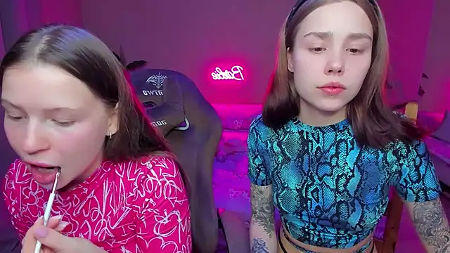 HelloRoxy online show from 01-12-25, 07:42