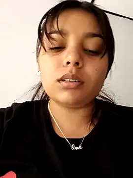 stefanie010 online show from 12-29-24, 03:46