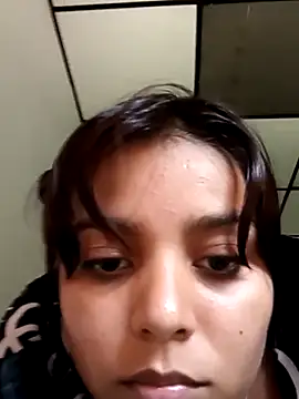 stefanie010 online show from 01-07-25, 09:57