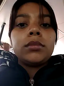 stefanie010 online show from 01-29-25, 02:21