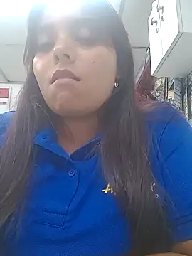 stefanie010 online show from 03-12-25, 12:53