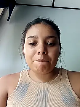 stefanie010 online show from 03-29-26, 07:14