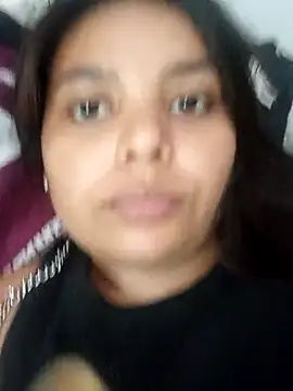 stefanie010 online show from 04-11-26, 07:51