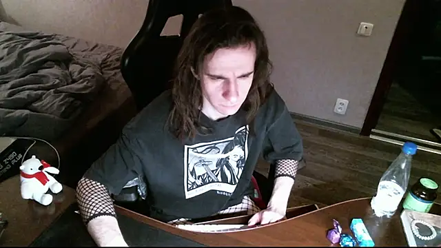 izilizi 23 online show from 02-14-25, 05:14