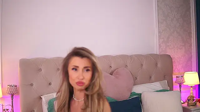 EnjoyableEmma online show from 01-30-25, 10:40