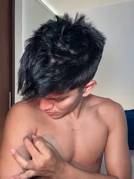 santiago 01 online show from 12-15-24, 01:11