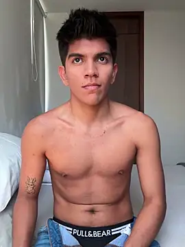 santiago 01 online show from 12-17-24, 10:22