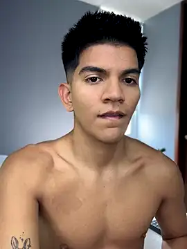 santiago 01 online show from 09-12-25, 07:47