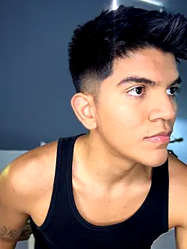 santiago 01 online show from 09-18-25, 07:16