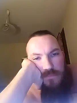 Snapshot of Klinsch chatting on 02-24-26, 08:18 Klinsch online show from 02-24-26, 08:18