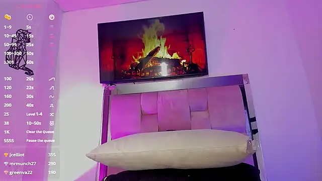 emily lady20 online show from 01-28-25, 11:06