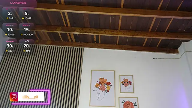 LillyDolls23 online show from 11-20-25, 12:49