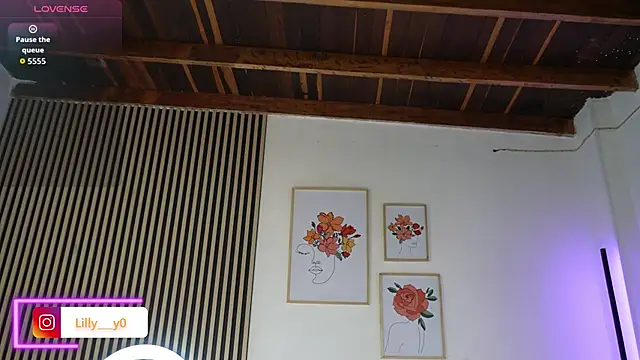 LillyDolls23 online show from 12-21-25, 12:56