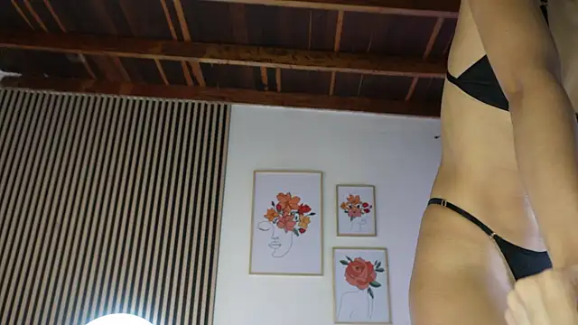 LillyDolls23 online show from 01-06-26, 12:53