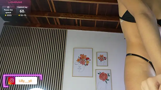 LillyDolls23 online show from 01-13-26, 01:05