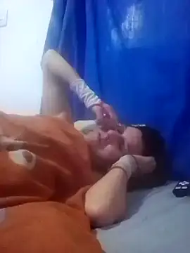 Cameron puppy online show from 03-05-25, 01:17