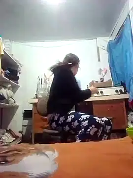 Cameron puppy online show from 03-06-25, 06:59