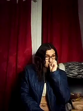 Cameron puppy online show from 09-19-25, 03:52