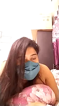 Snapshot of indianlisa5 chatting on 01-30-25, 04:34 indianlisa5 online show from 01-30-25, 04:34