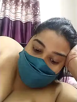 Snapshot of indianlisa5 chatting on 02-09-25, 11:14 indianlisa5 online show from 02-09-25, 11:14