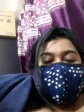 Snapshot of indianlisa5 chatting on 01-11-26, 08:14 indianlisa5 online show from 01-11-26, 08:14