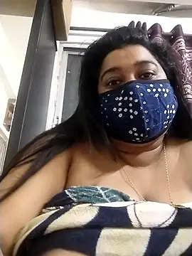 Snapshot of indianlisa5 chatting on 01-17-26, 09:18 indianlisa5 online show from 01-17-26, 09:18