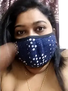 Snapshot of indianlisa5 chatting on 02-12-26, 09:21 indianlisa5 online show from 02-12-26, 09:21