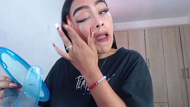 fairylatin222 online show from 02-07-25, 09:04