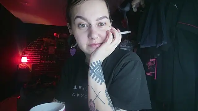 MoorderxDoll online show from 12-05-24, 09:50