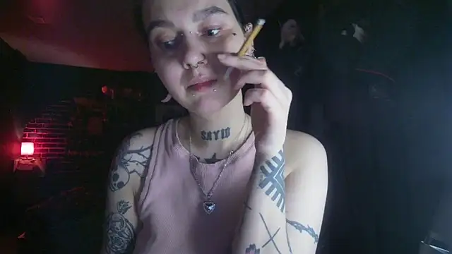 MoorderxDoll online show from 02-16-25, 08:33