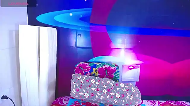 Cristalxxts online show from 10-11-25, 09:02