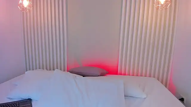 aprilalen online show from 01-03-25, 06:55