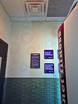 John19893 online show from 02-09-25, 04:40