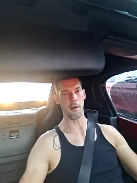 John19893 online show from 03-10-25, 12:37