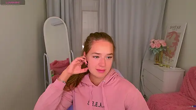 LovelyJessie online show from 10-01-25, 02:12