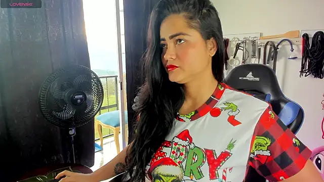 scarlet-kennedy98 online show from 12-26-24, 09:04