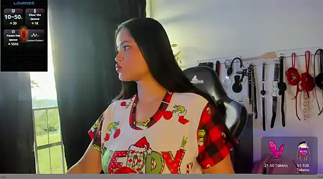 scarlet-kennedy98 online show from 01-18-25, 09:55