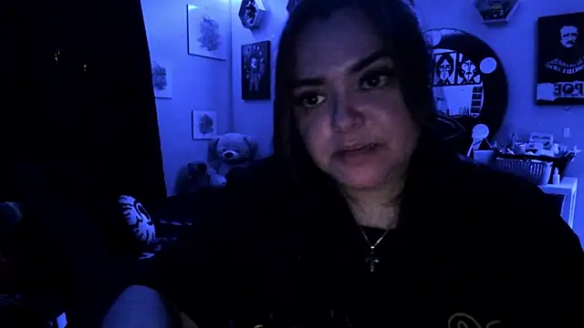 Luise Meyrink online show from 12-20-25, 02:40