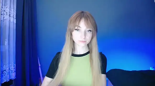 LuciaYoung online show from 02-26-25, 10:31