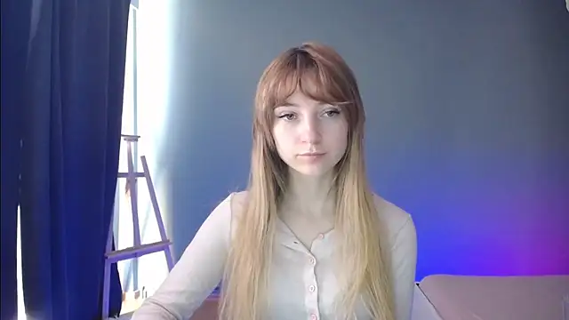 LuciaYoung online show from 03-09-25, 10:19