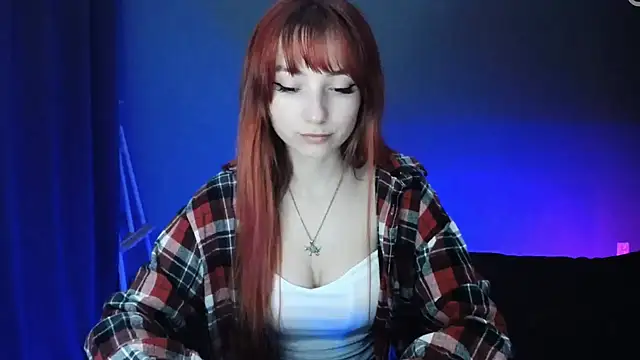 LuciaYoung online show from 03-21-25, 07:13