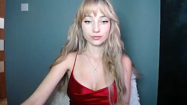 LuciaYoung online show from 10-10-25, 02:27