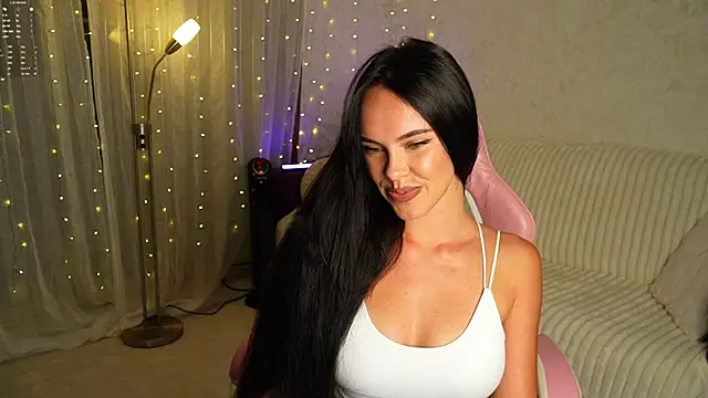 Snapshot of Dilara054 chatting on 09-29-25, 09:30 Dilara054 online show from 09-29-25, 09:30