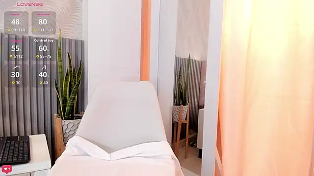 Sally Azmani  online show from 12-05-25, 02:03