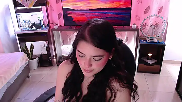 Lady Kaisa online show from 09-26-25, 04:00